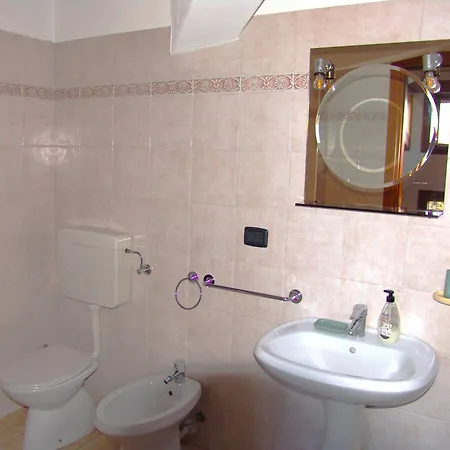 Apartment Giulia Attic Bulciago