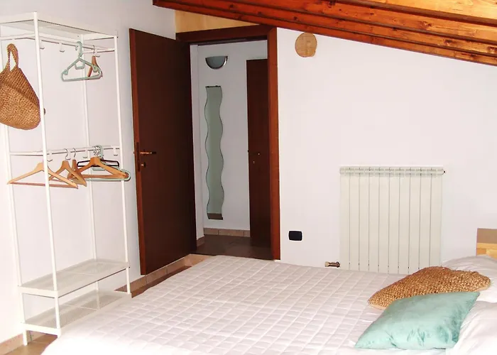 Giulia Attic * Bulciago